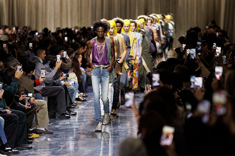 DIOR Homme Fall/Winter 2026-2027 runway during Paris Fashion Week Menswear on January 2026